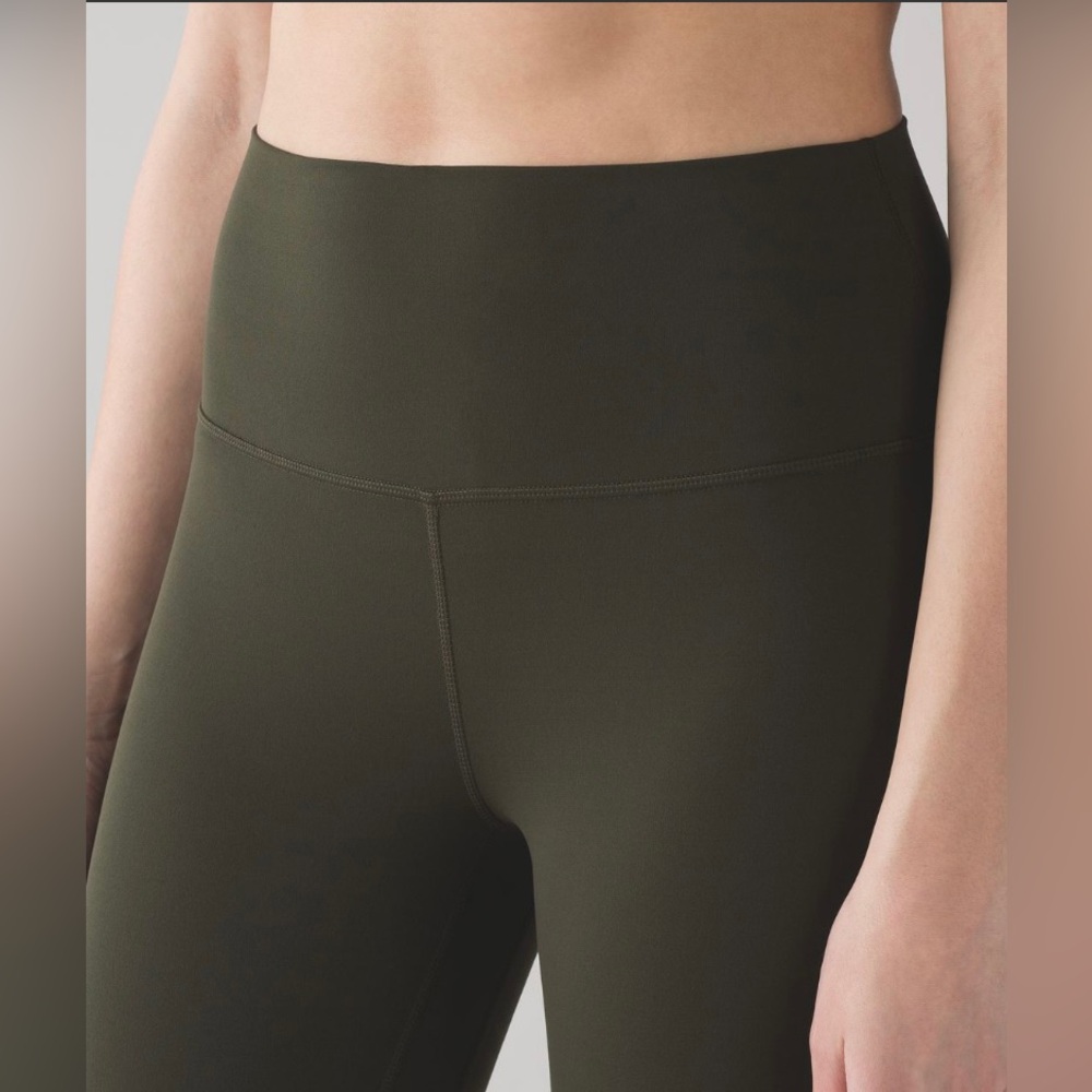 LULULEMON Aligns in Dark Olive